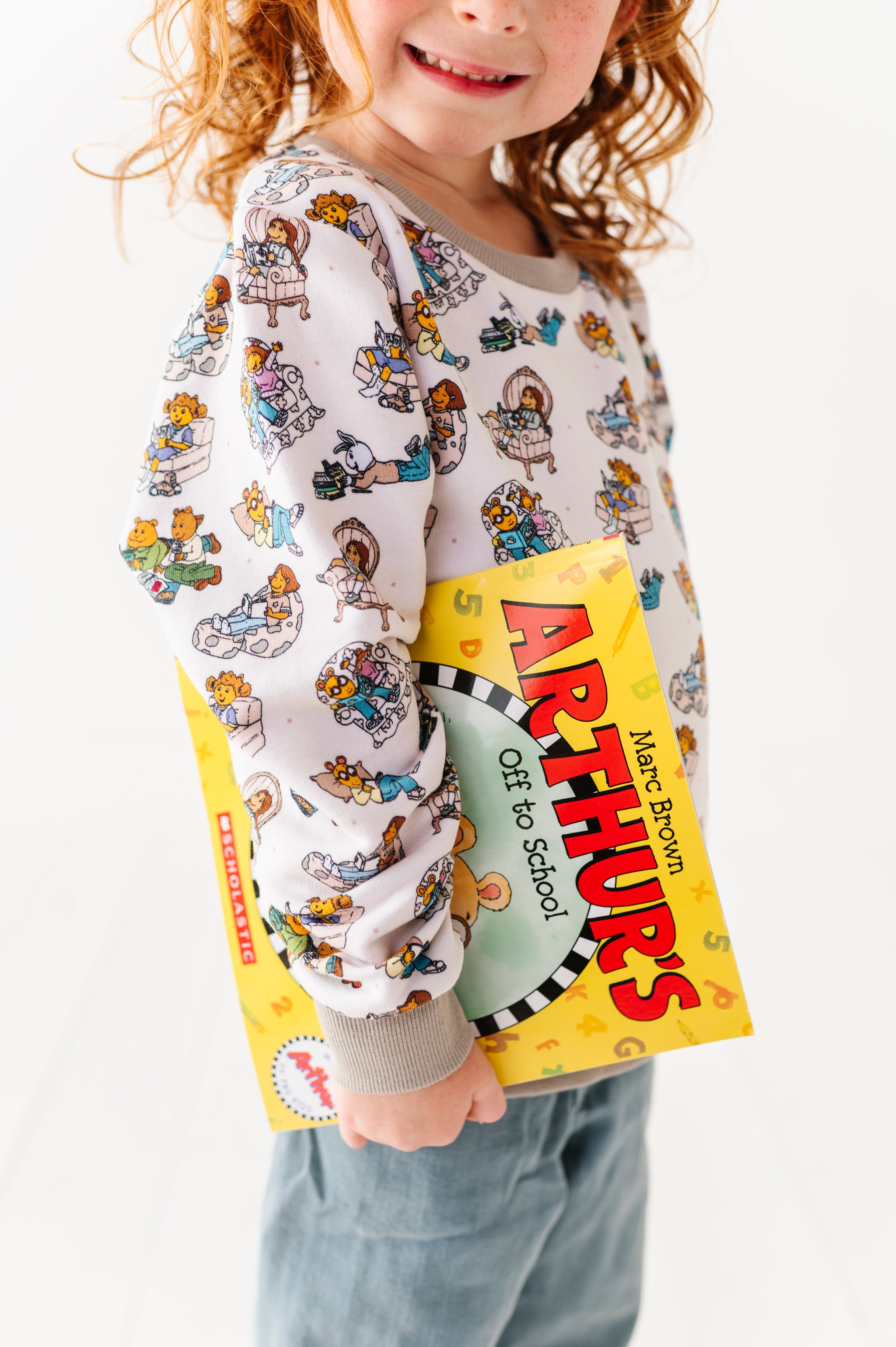 Arthur™ Little Readers Kids' Crewneck Sweatshirt